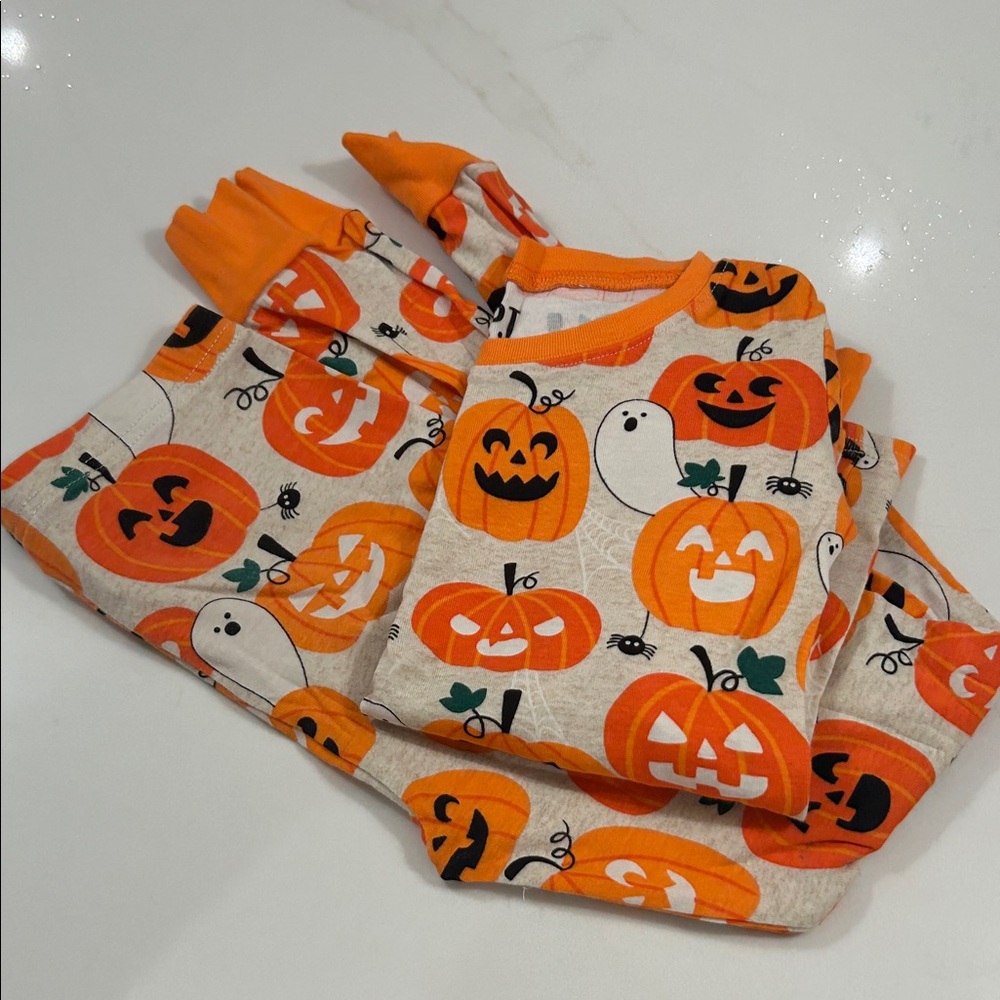 NEW size 8 Halloween Pumpkin Kids Pajamas